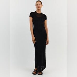 Dissh HARPER BLACK CAP SLEEVE MIDI